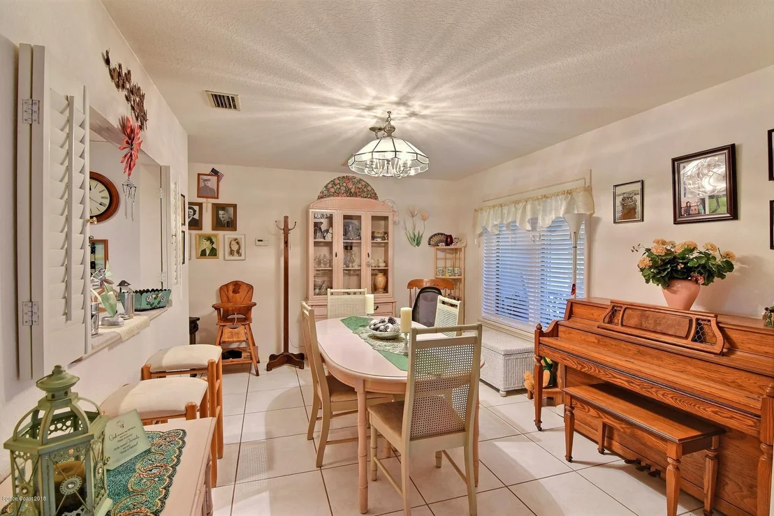 Photo of 3007 Golfview Drive