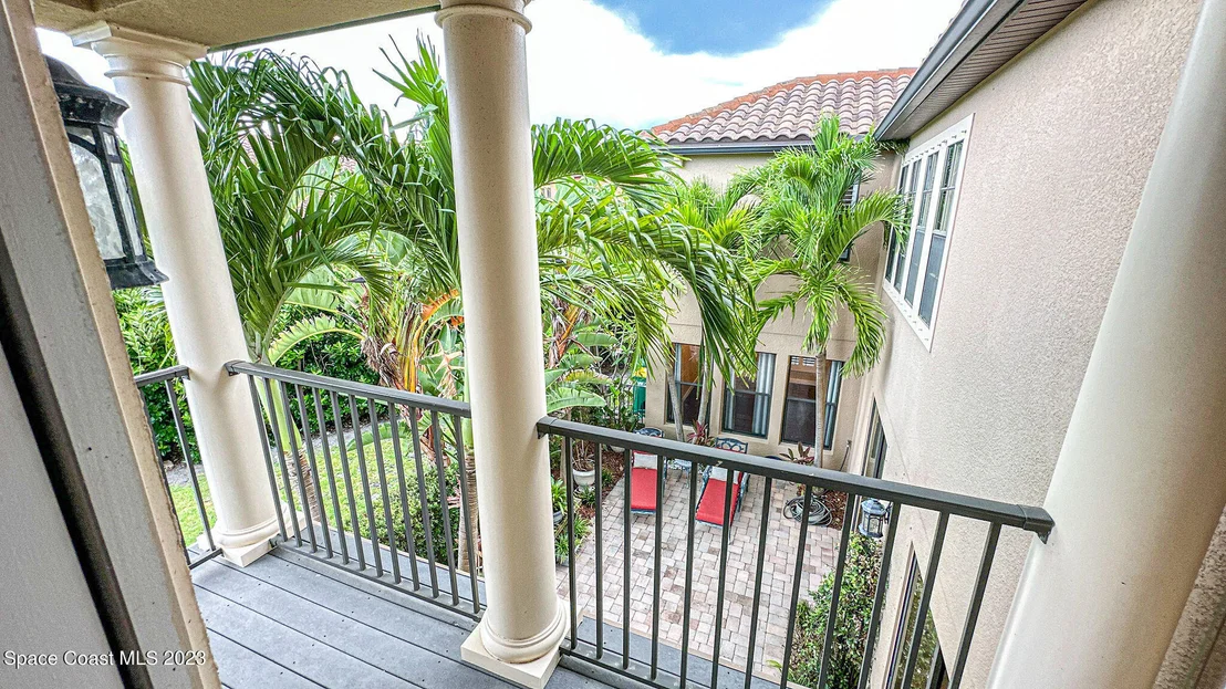 Photo of 609 Monterey Drive