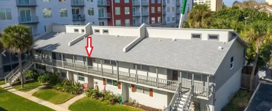 Photo of Unit 202 at 2012 Grant Place