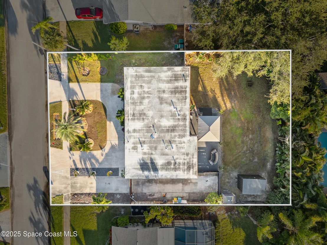 Photo of 219 Sand Pine Road