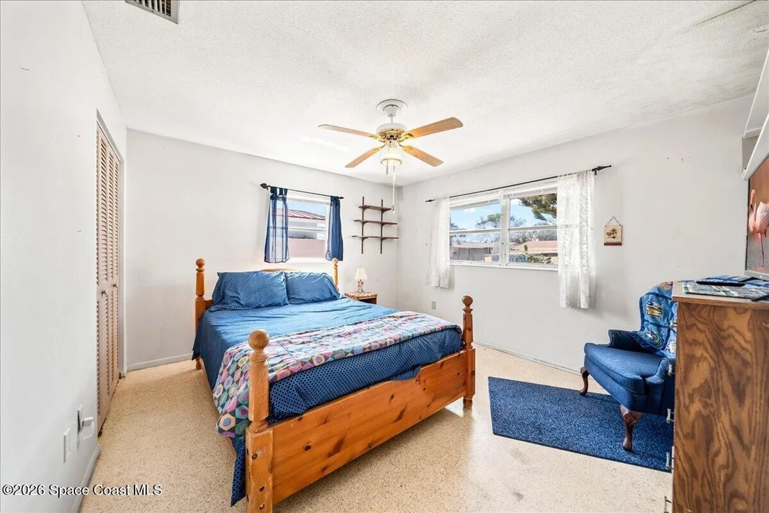 Photo of 1498 Birch Street