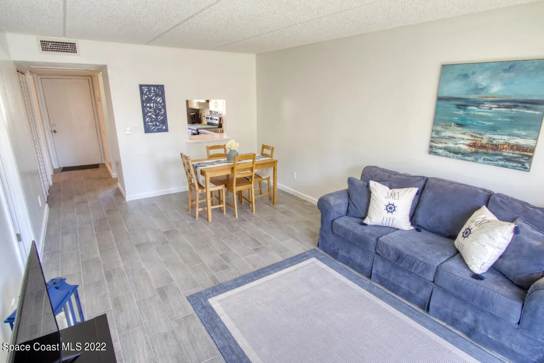 Photo of Unit 113 at 3001 Thrush Drive