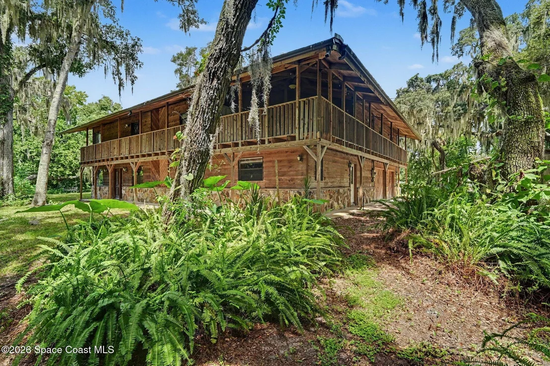 Photo of 2650 Lagrange Road
