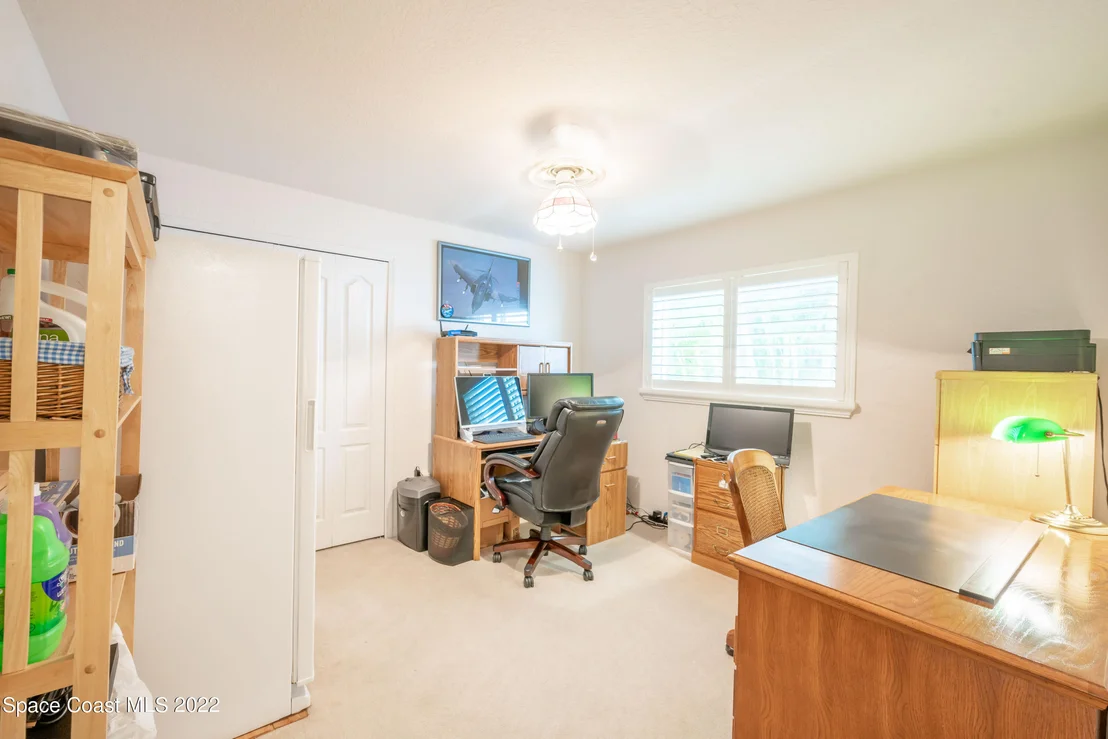 Photo of 697 Carriage Hill Road
