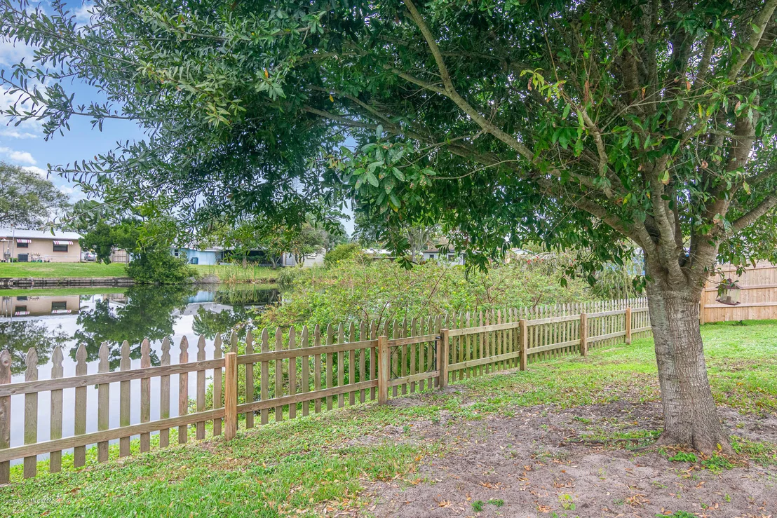 Photo of 1303 Estridge Drive