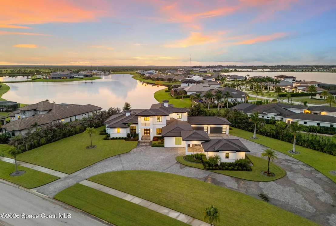 Photo of 3618 Lake Adelaide Place