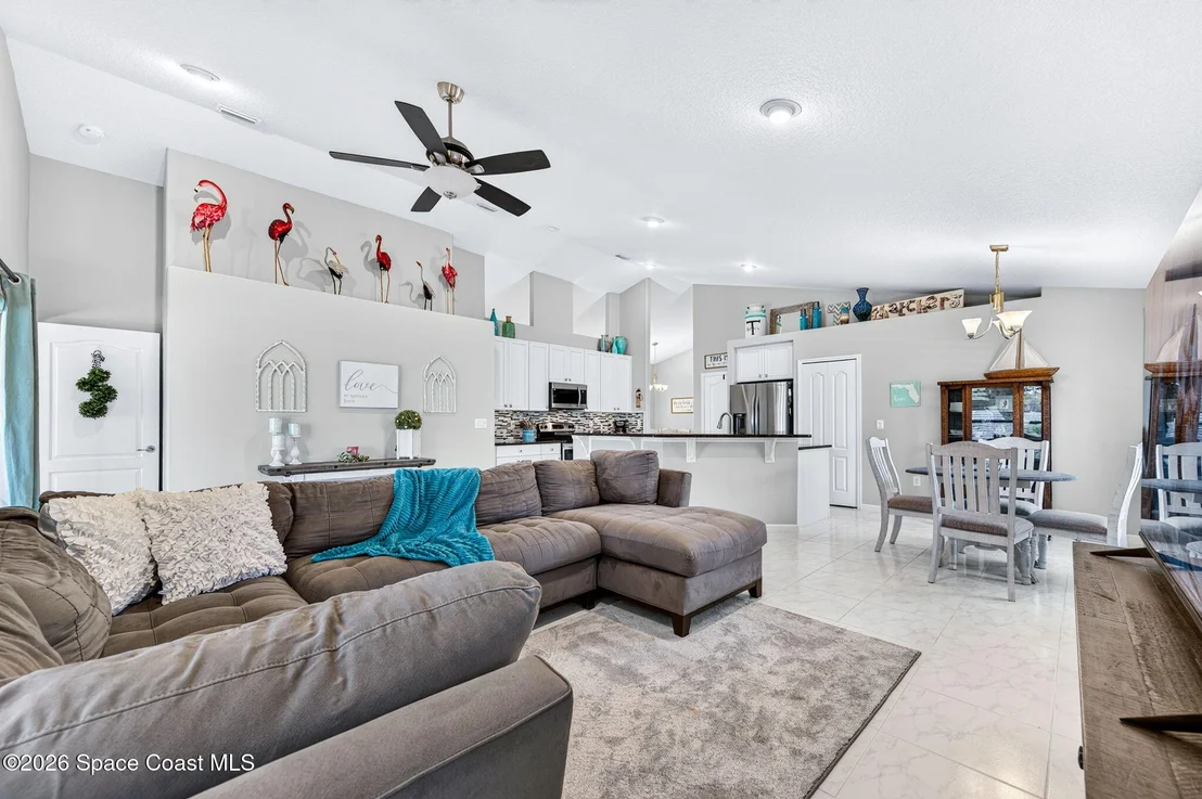 Photo of 3175 Constellation Drive