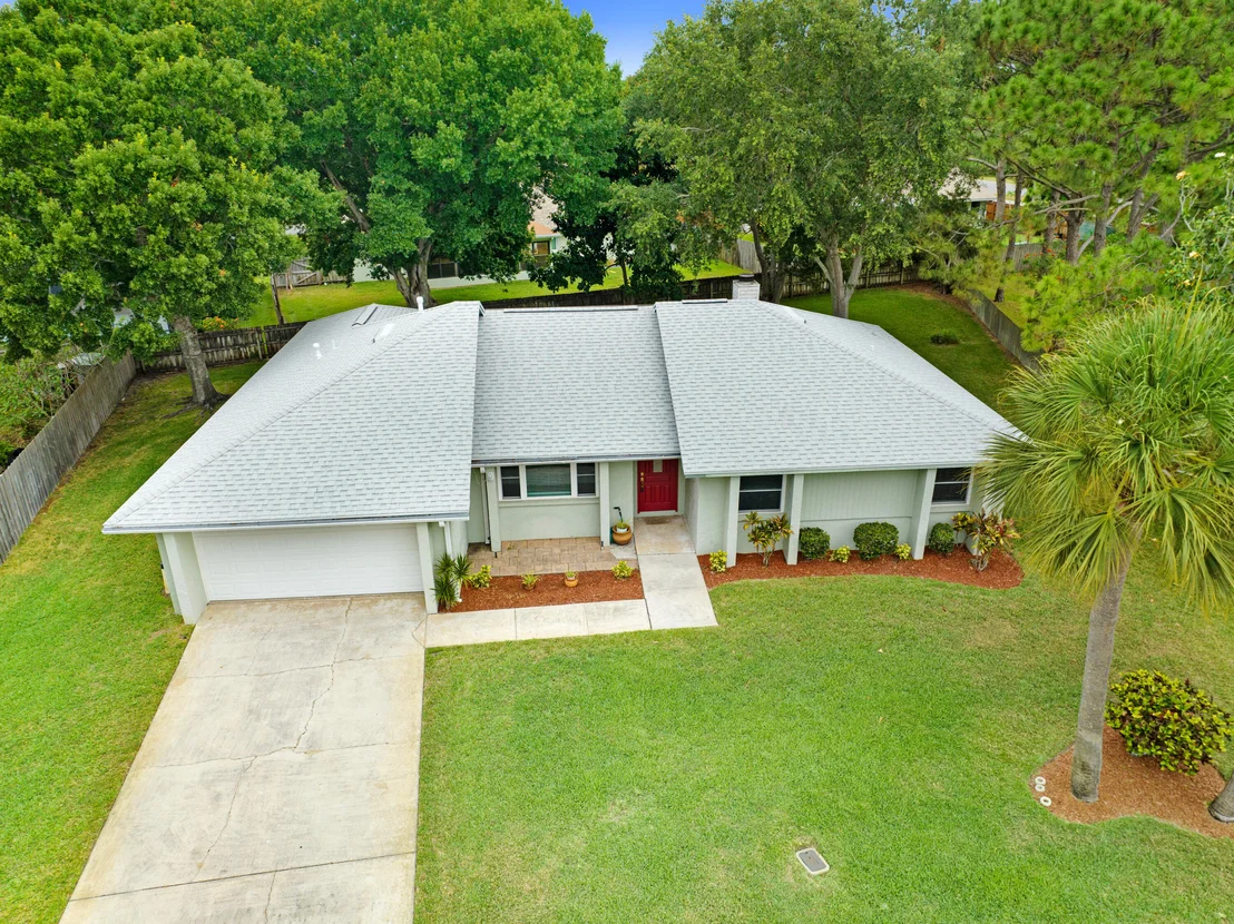 Photo of 1214 Foxfire Court