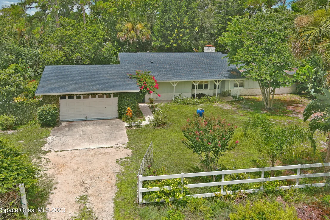 Photo of 2525 Friday Road