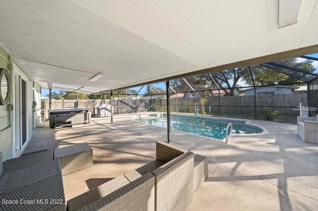Photo of 3245 Argyle Road