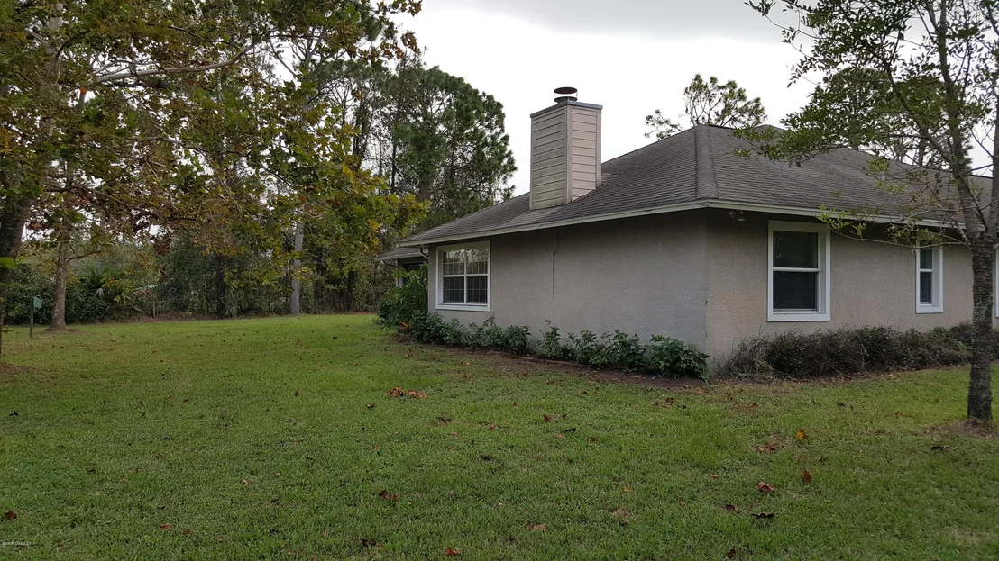 Photo of 3950 Burkholm Road