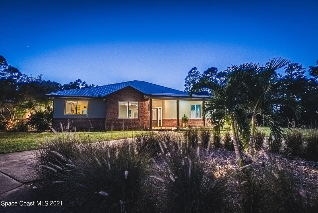 Photo of 4570 Alix Lane