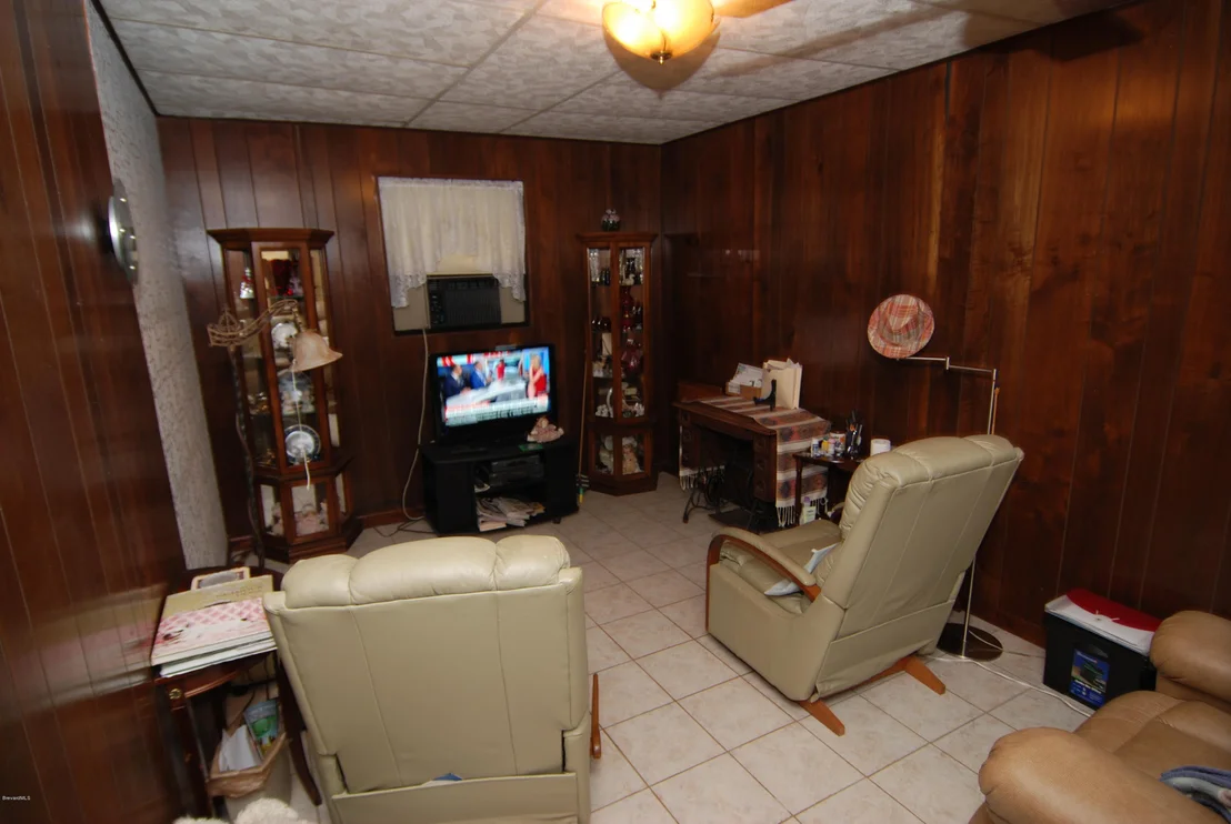 Photo of 311 Avenida De La Vista