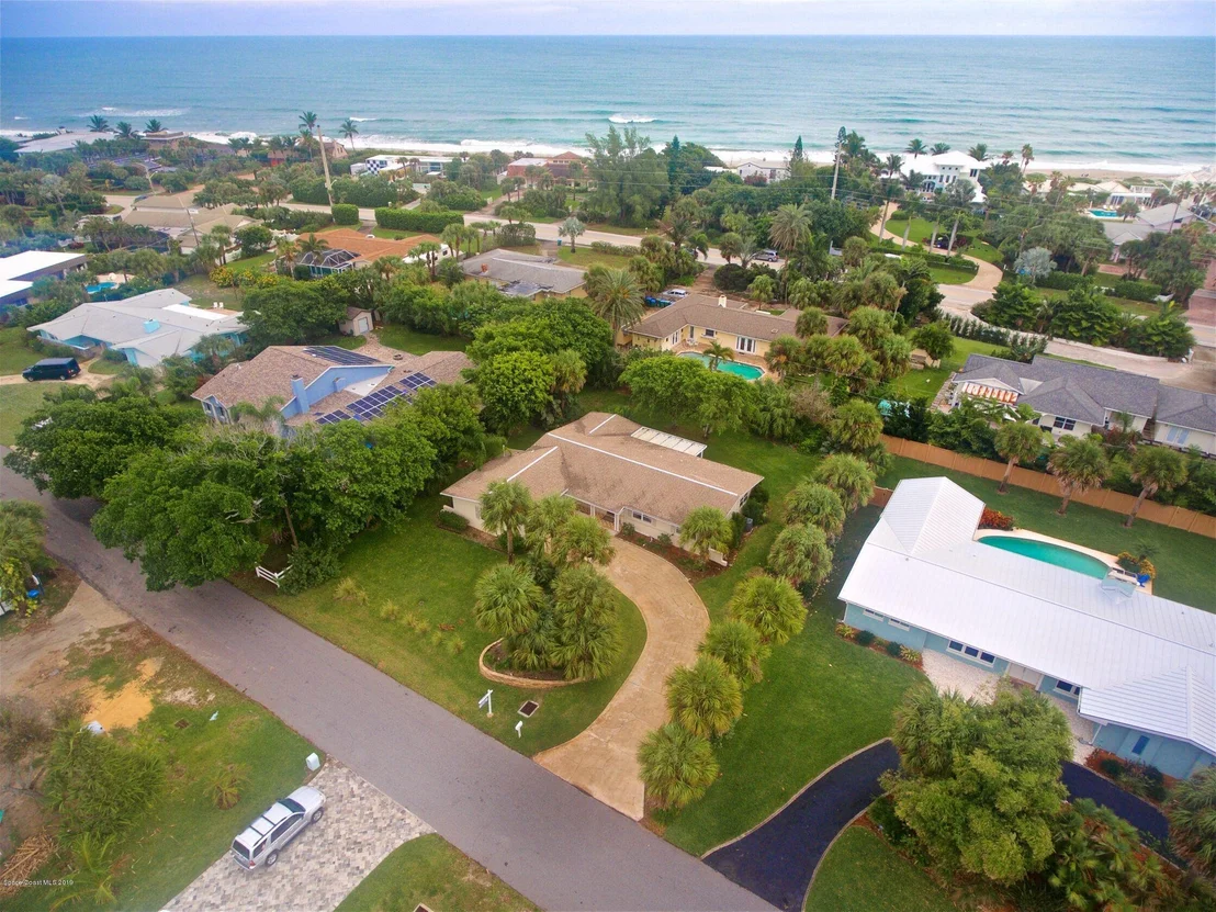 Photo of 307 Hibiscus Trail