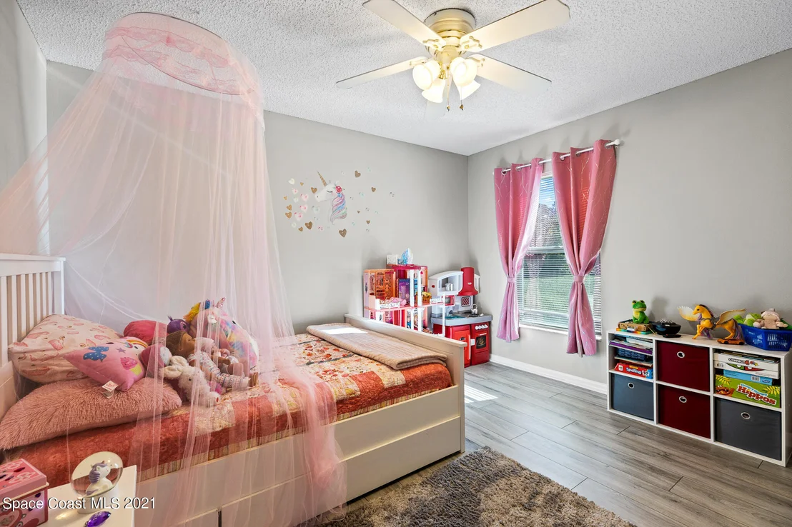 Photo of 2149 Redwood Circle