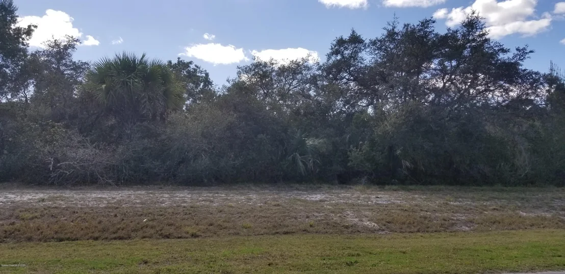 Photo of 3245 Peroutka Lane