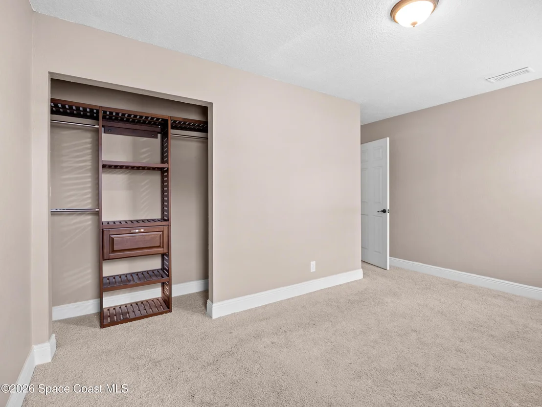 Photo of 956 Beechfern Lane