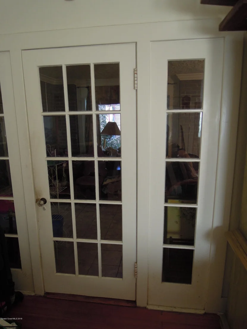 Photo of 1411 Pineapple Avenue