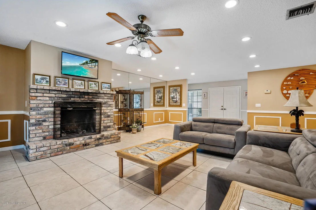 Photo of 445 Sandy Key
