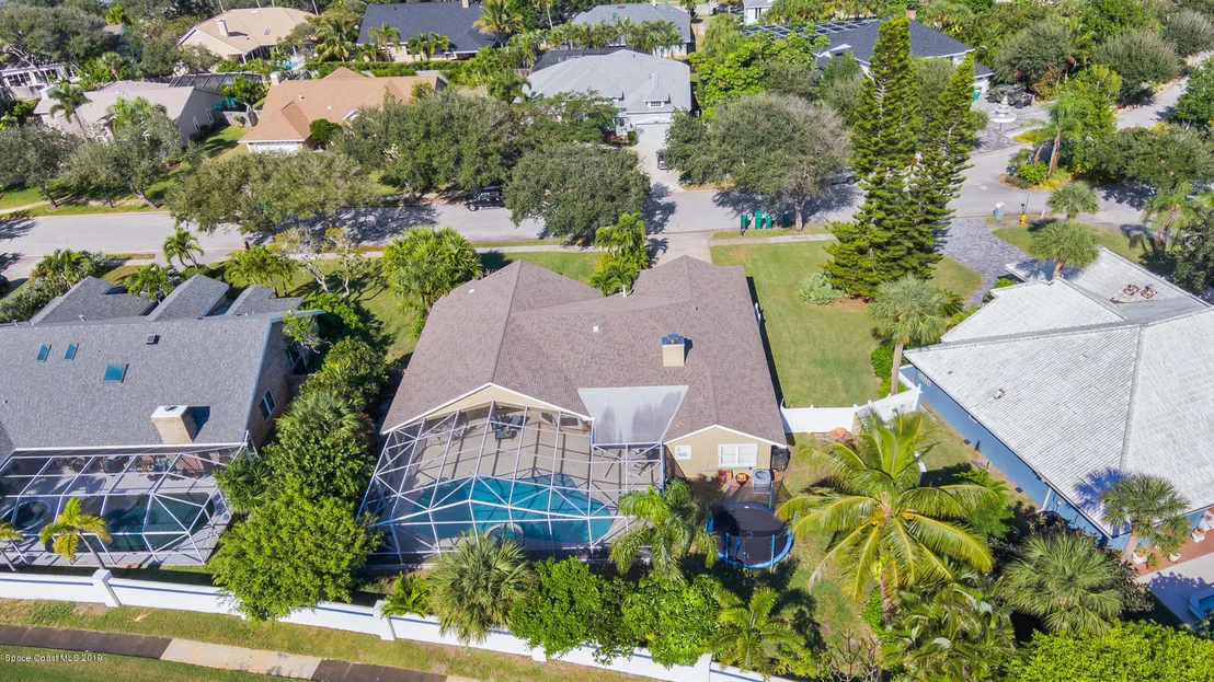 Photo of 393 Peregrine Drive