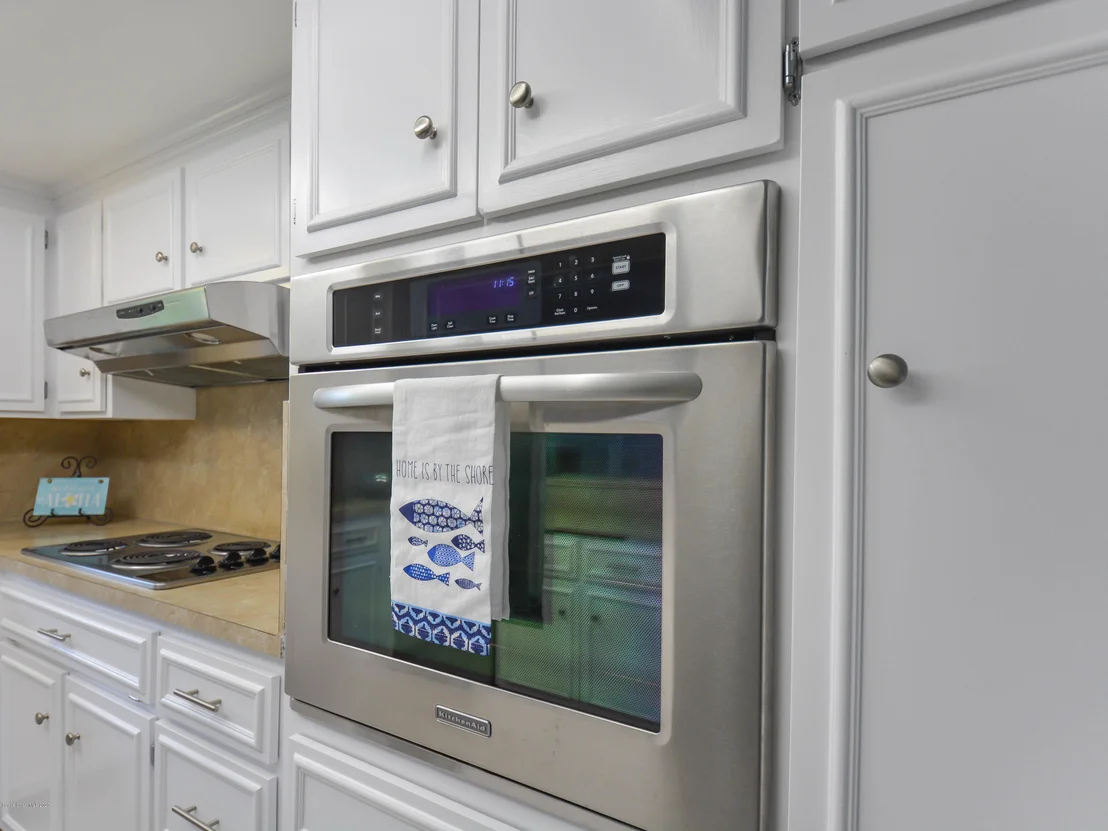 Photo of 460 Oak Ridge Drive