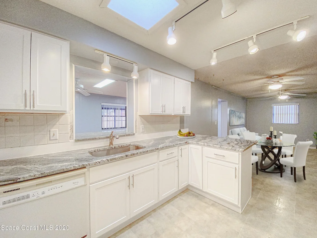 Photo of 982 Sarazen Drive
