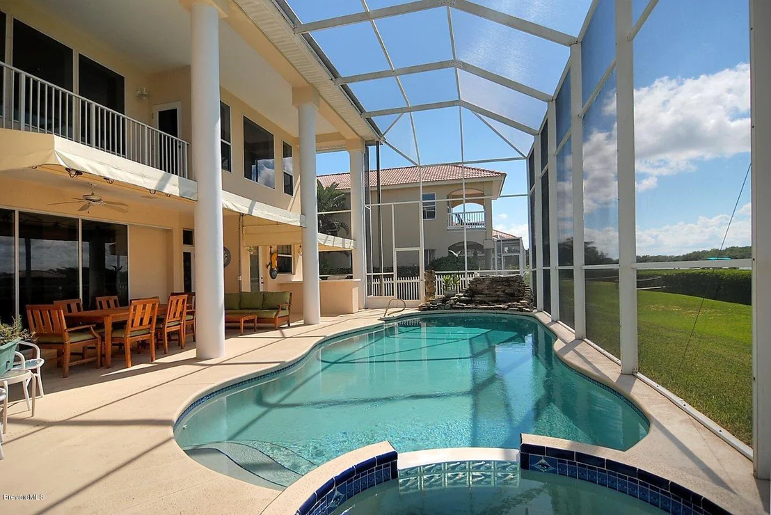 Photo of 334 Lanternback Island Drive