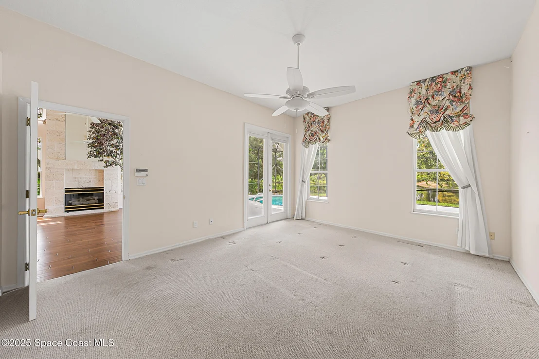Photo of 853 Suntree Woods Drive
