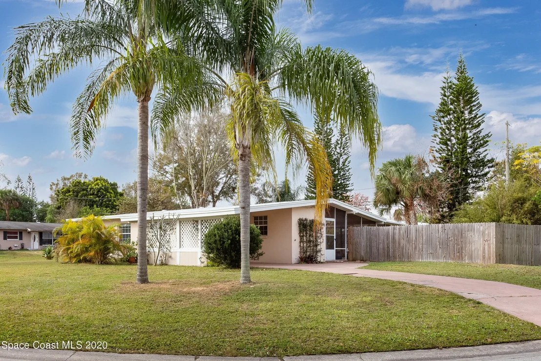 Photo of 2247 Floridiane Drive