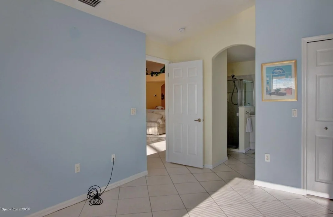 Photo of 2540 Addington Circle