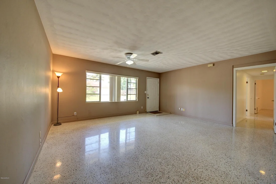 Photo of 113 Dudley Drive