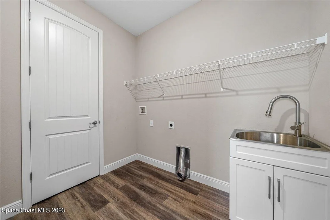 Photo of 8471 Laguna Circle