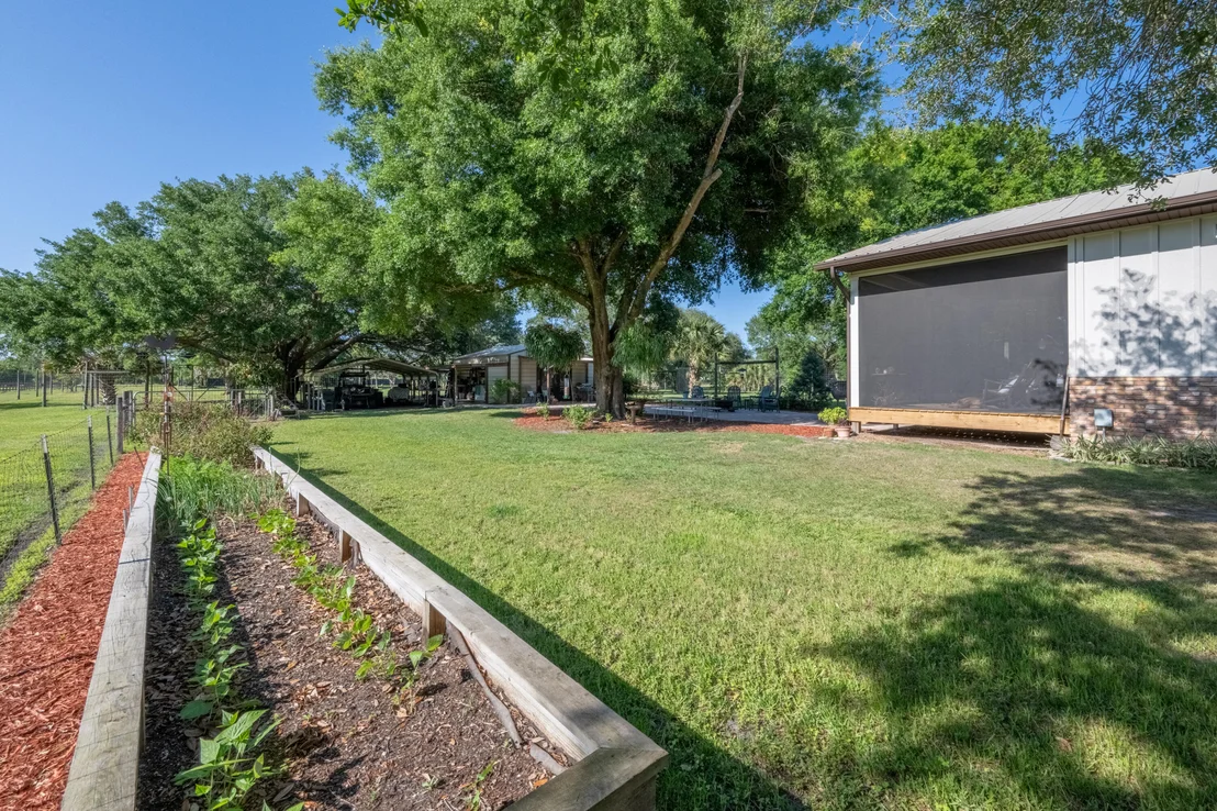 Photo of 4600 Dixie Way