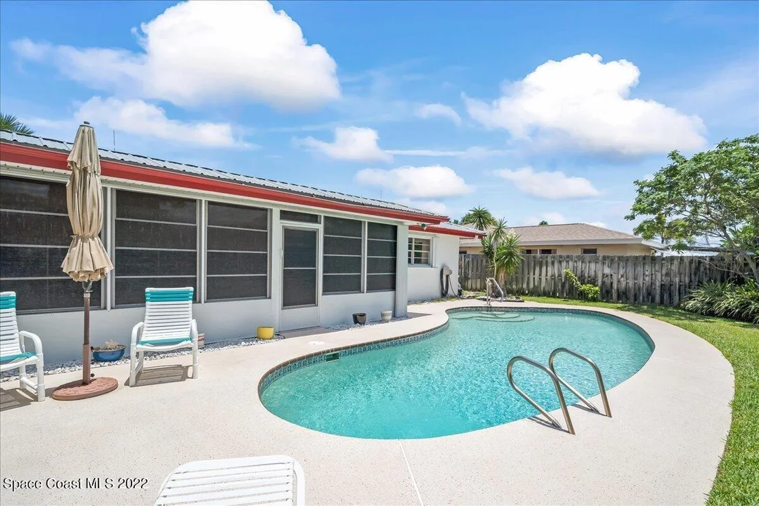 Photo of 680 Verbenia Drive
