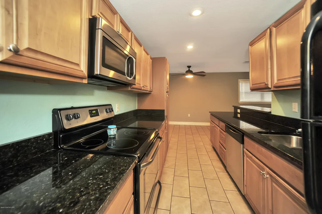 Photo of 600 Teak Drive