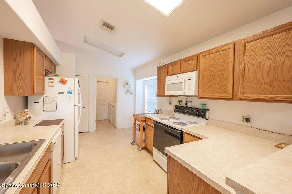 Photo of 1031 Pine Creek Circle NE
