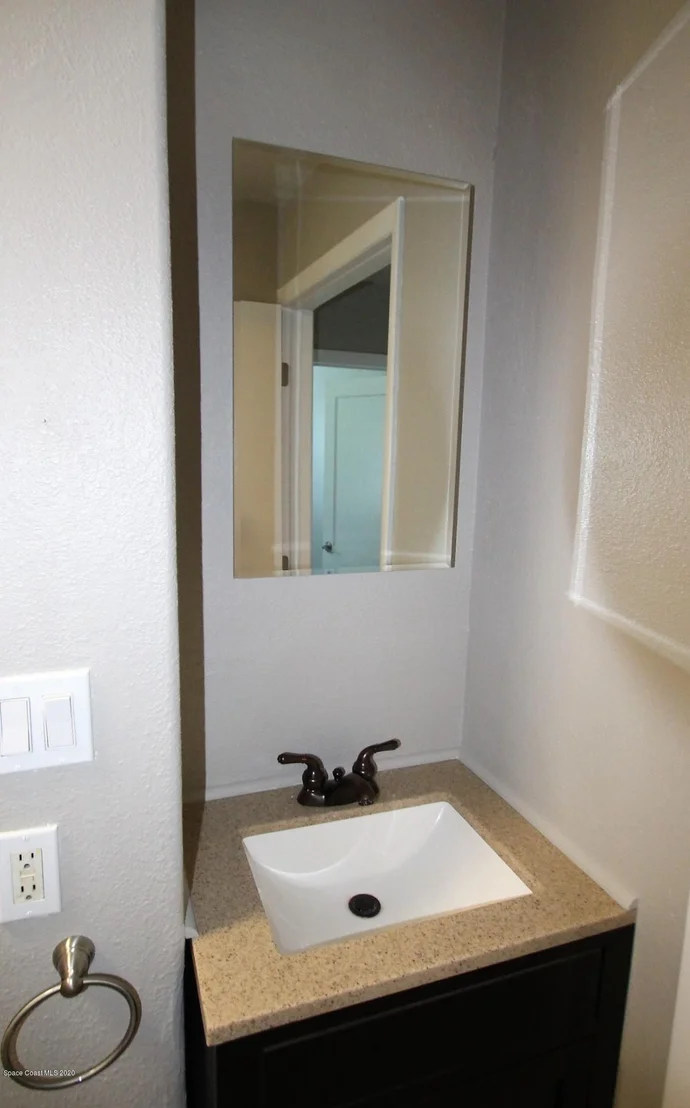 Photo of 305 Vesta Circle