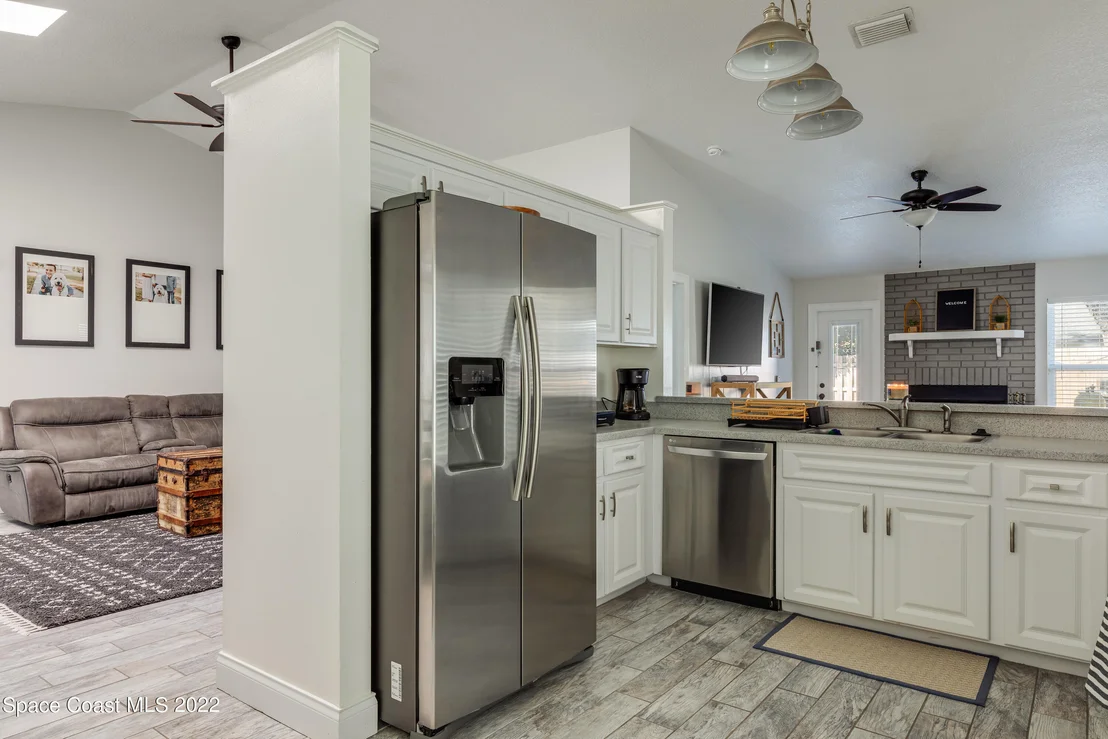 Photo of 1446 Brook Drive