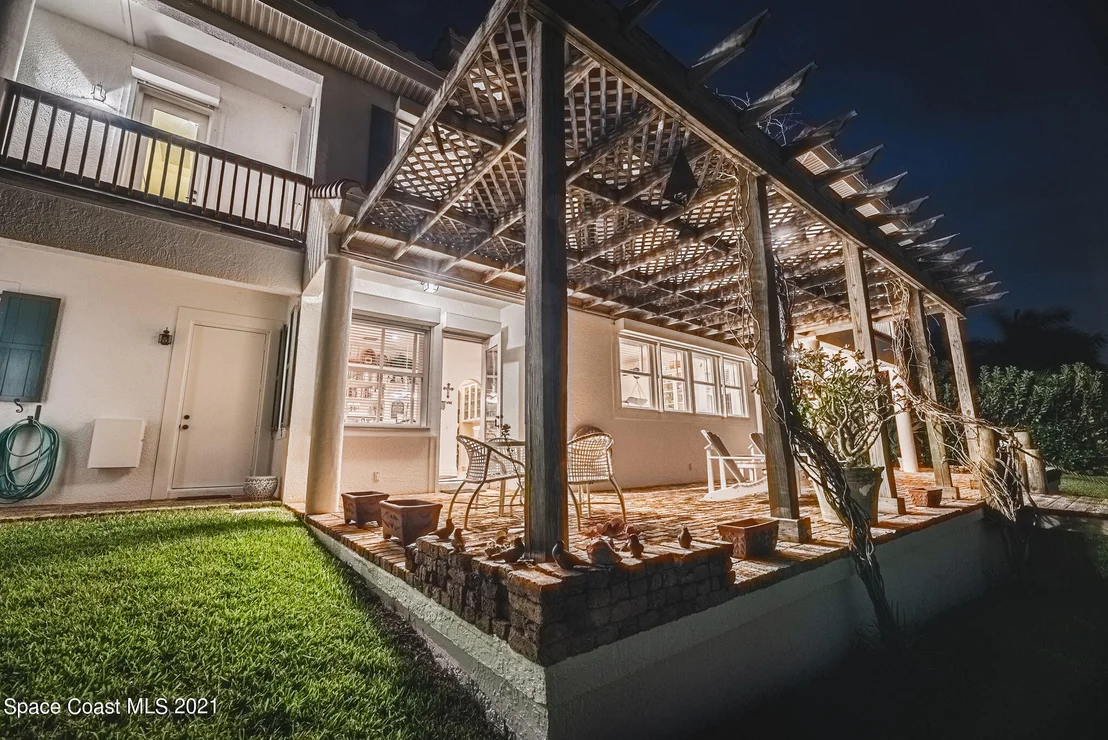 Photo of 176 Bayshore Drive