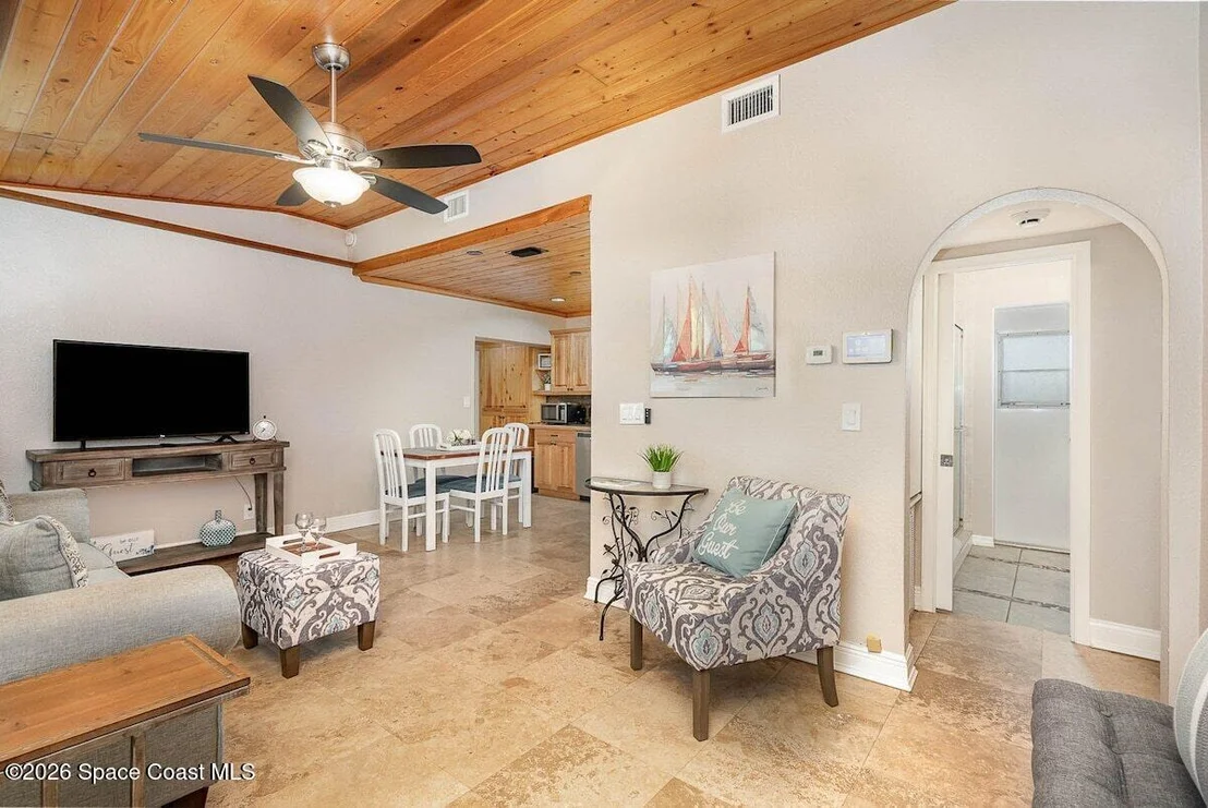 Photo of 739 Bonnie Circle