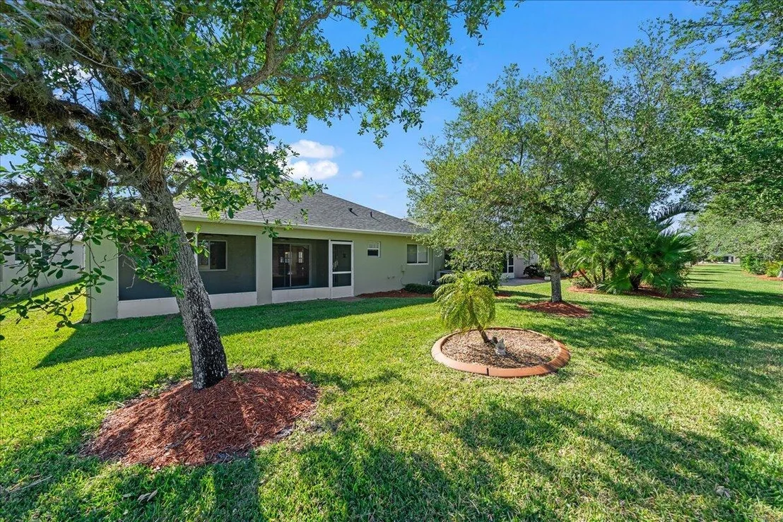 Photo of 1260 Indian Oaks Drive