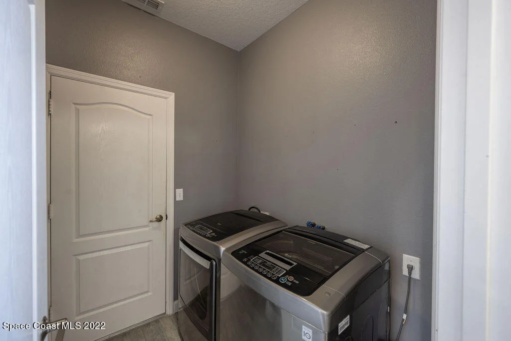 Photo of 4009 Knight Avenue