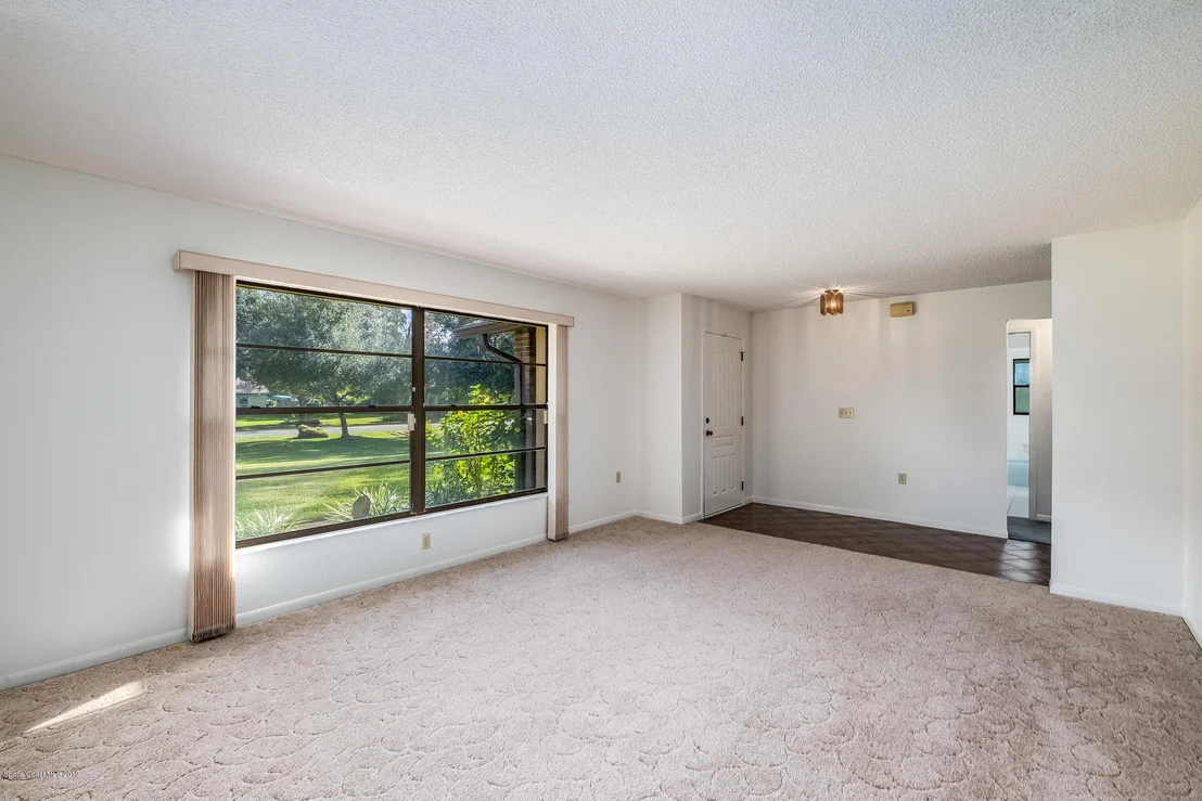 Photo of 1740 Hidden Lake Drive