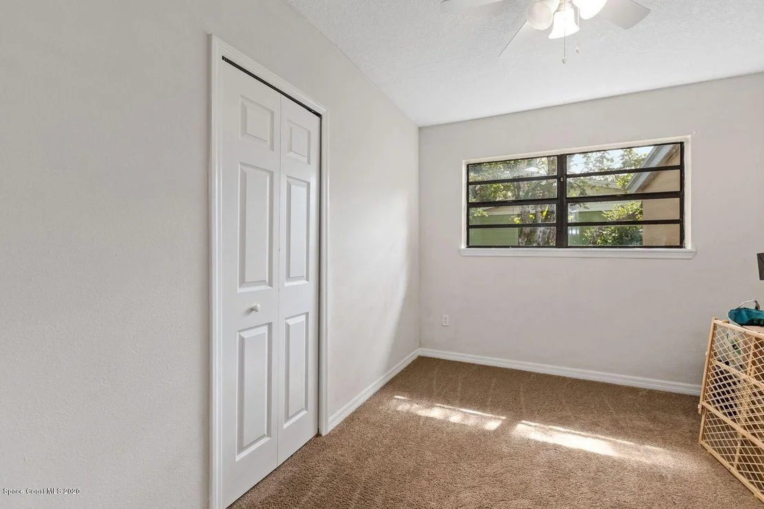 Photo of 817 Glenmore Circle