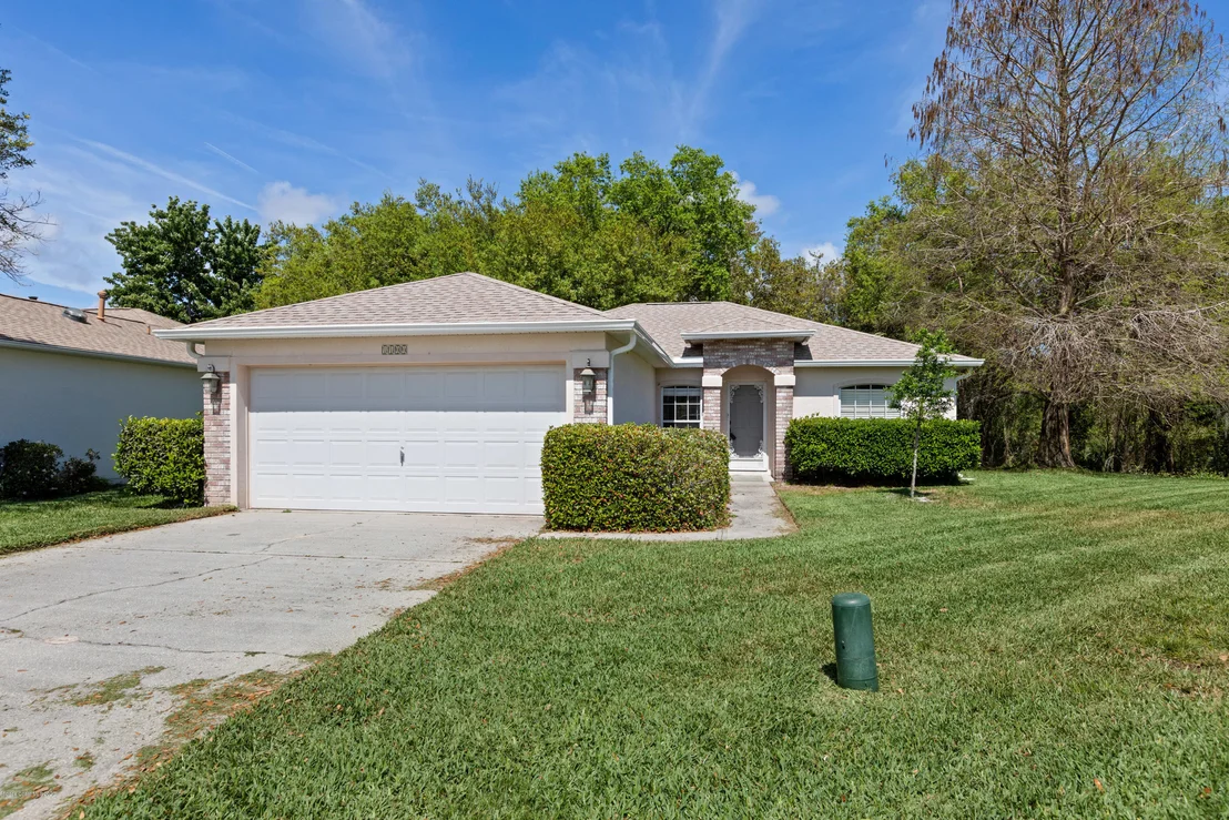 Photo of 1100 Pine Creek Circle NE