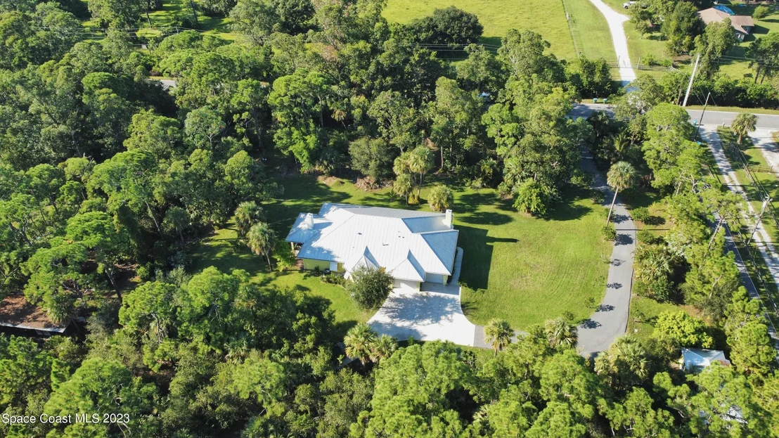 Photo of 4115 Grant Road