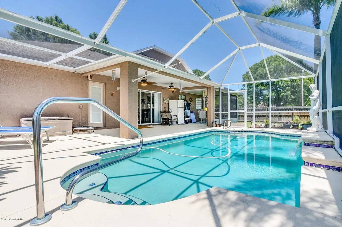 Photo of 1001 Pelican Lane