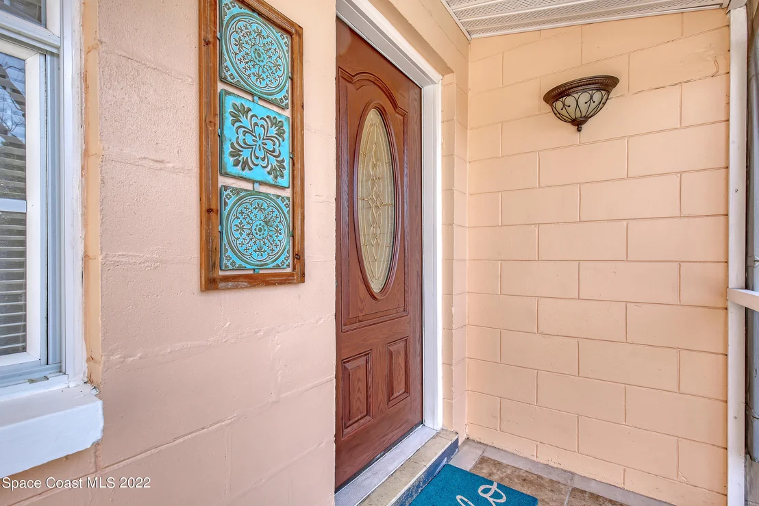 Photo of 972 Miracle Way