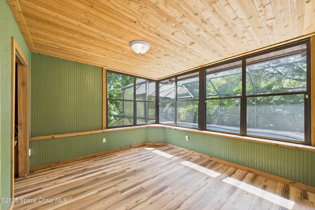 Photo of 3583 James Road