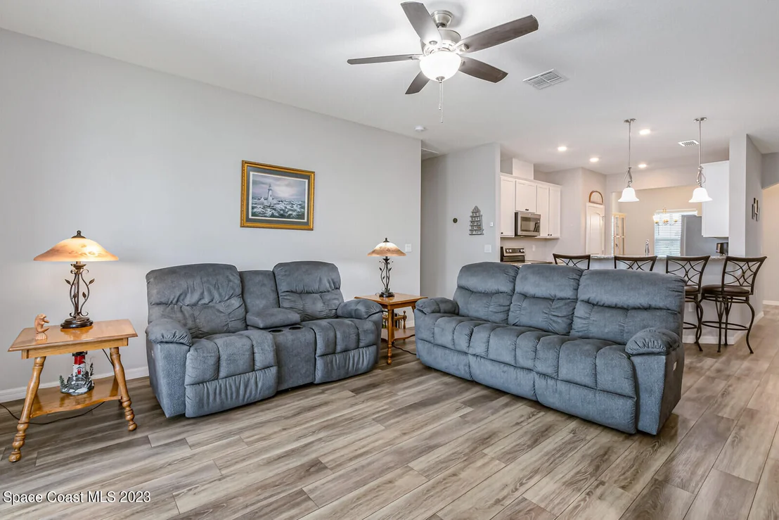 Photo of 8512 Laguna Circle